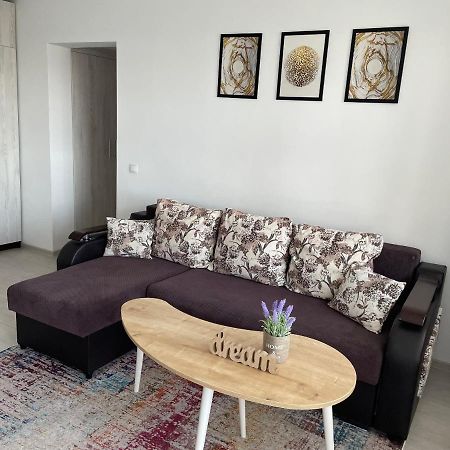 Elite Apartment Тирговіште Екстер'єр фото